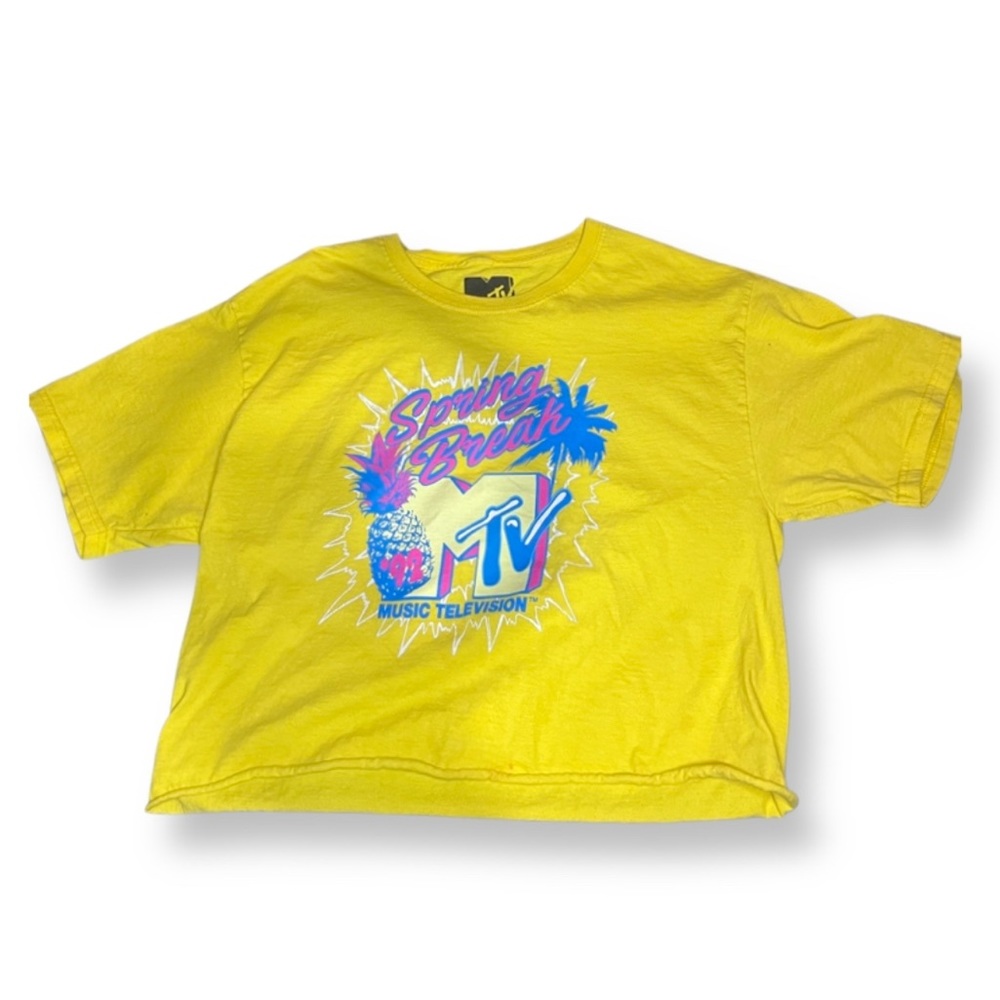 MTV pineapple, cute T-shirt